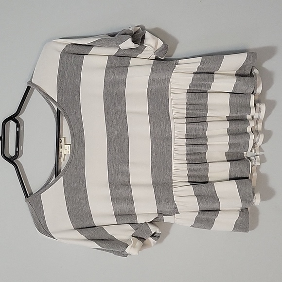 Peplum blouses - Picture 2 of 9